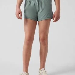 Athleta All Play 3" Shorts - Girls' 13 Athleta All Play 3" Shorts - Girls' -Darn Tough Sales 570068e9 c738 4726 9fed 0250f9fd4a49