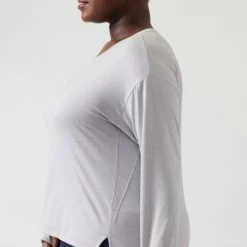 Athleta Uptempo Top II - Women's -Darn Tough Sales 6c3bd815 42bf 47eb 9e38 86845937ebfc