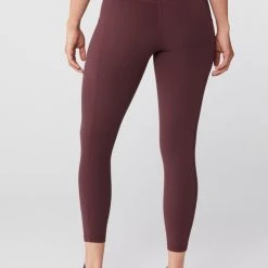 Athleta Salutation Stash Pocket II 7/8 Tights - Women's 9 Athleta Salutation Stash Pocket II 7/8 Tights - Women's -Darn Tough Sales 767bfc64 1109 4ba2 9714 941c94115636
