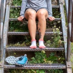 Darn Tough Run No-Show Tab Ultralightweight Cushion Socks - Women's -Darn Tough Sales 7e621e17 d950 4fca 86cd 447da6bde79e