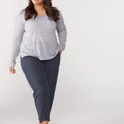 Athleta Brooklyn Ankle Pants - Women's Plus Sizes -Darn Tough Sales 8591a9a9 62b7 4612 90f4 6837a3fd63fd