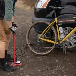 Bontrager Dual Charger Floor Pump -Darn Tough Sales 988806a3 fb16 464c 8140 688d05acfe94