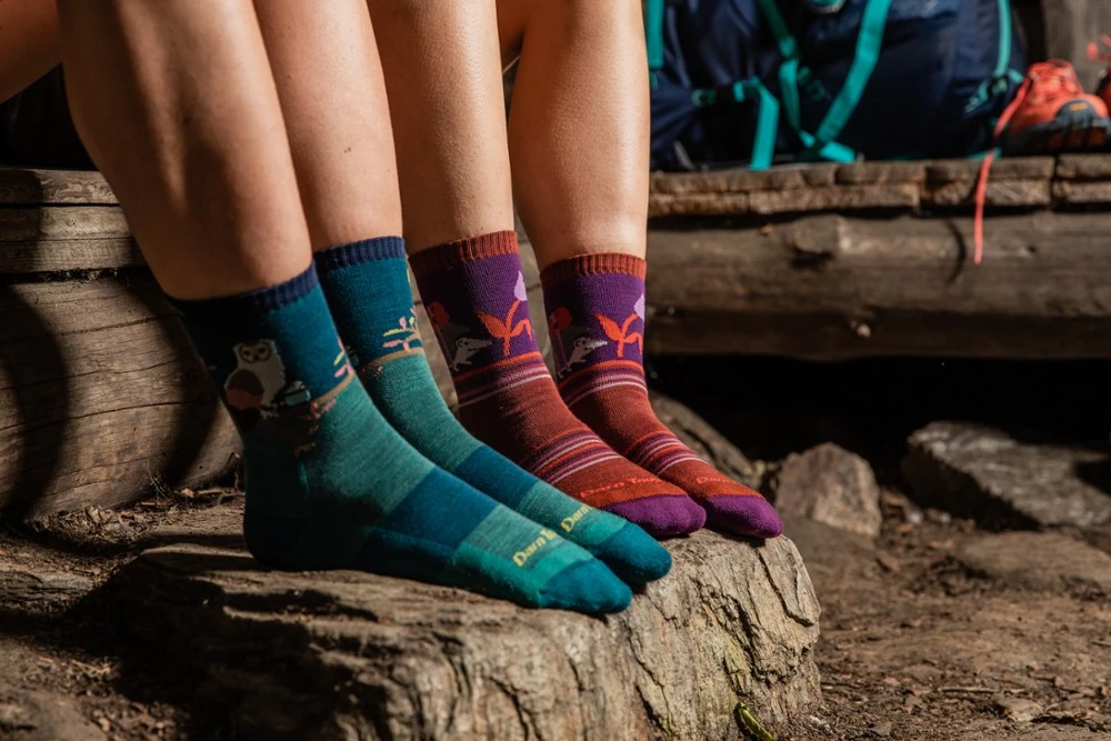 Darn Tough Critter Club Lightweight Micro Crew Socks - Women's 9 Darn Tough Critter Club Lightweight Micro Crew Socks - Women's - Image 9