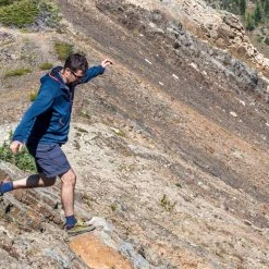 Darn Tough Light Hiker Micro Crew Socks - Men's -Darn Tough Sales d5f8075f c684 46a0 ac5d 9c4aa6fc4f44