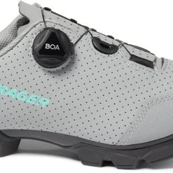 Bontrager Evoke Mountain Bike Shoes -Darn Tough Sales e1d19d39 7d92 4f95 b285 0d4ff3751e7c