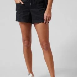 Athleta Cabo Linen 4" Shorts - Women's 9 Athleta Cabo Linen 4" Shorts - Women's -Darn Tough Sales ec099f46 e1d9 4223 98b4 5d21b170a91b