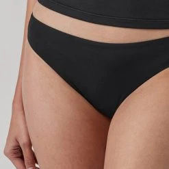 Athleta Clean Medium Bikini Swimsuit Bottoms - Women's -Darn Tough Sales f13dd5cc 6081 41c8 9494 7af9b5b12c8a