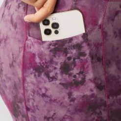 Athleta Salutation Stash Pocket II Printed 7/8 Tights - Women's -Darn Tough Sales f6808292 0e83 4a2a b596 336424007a7c